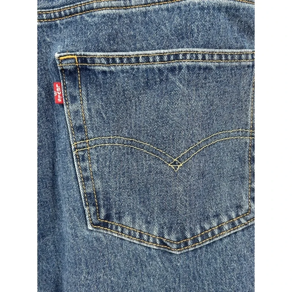 Levi's 550 Relaxed Tapered Leg Blue‎ Denim Jeans Men's Size 54x30 NWT
